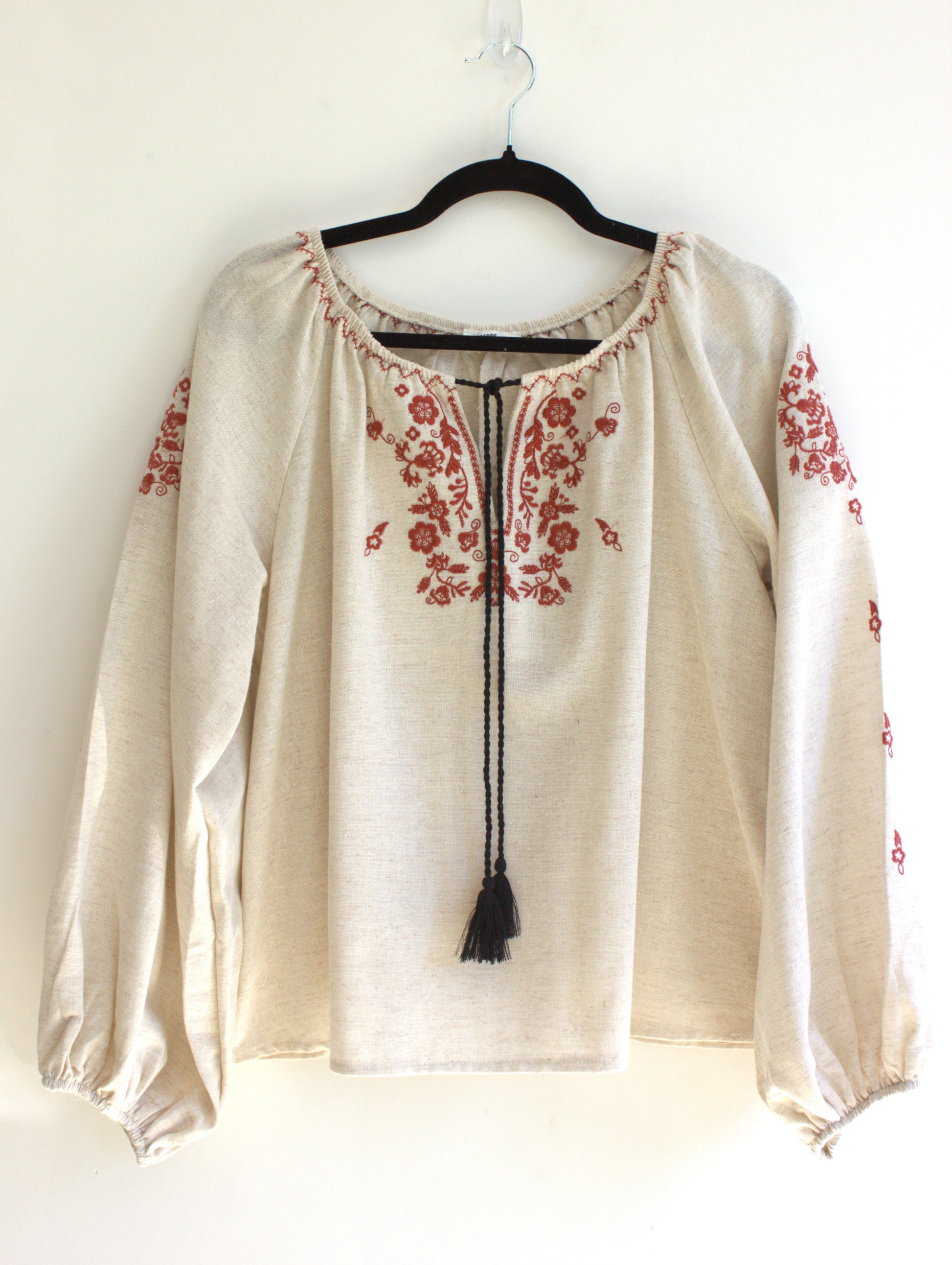The Embroidered Cotton-Linen Top