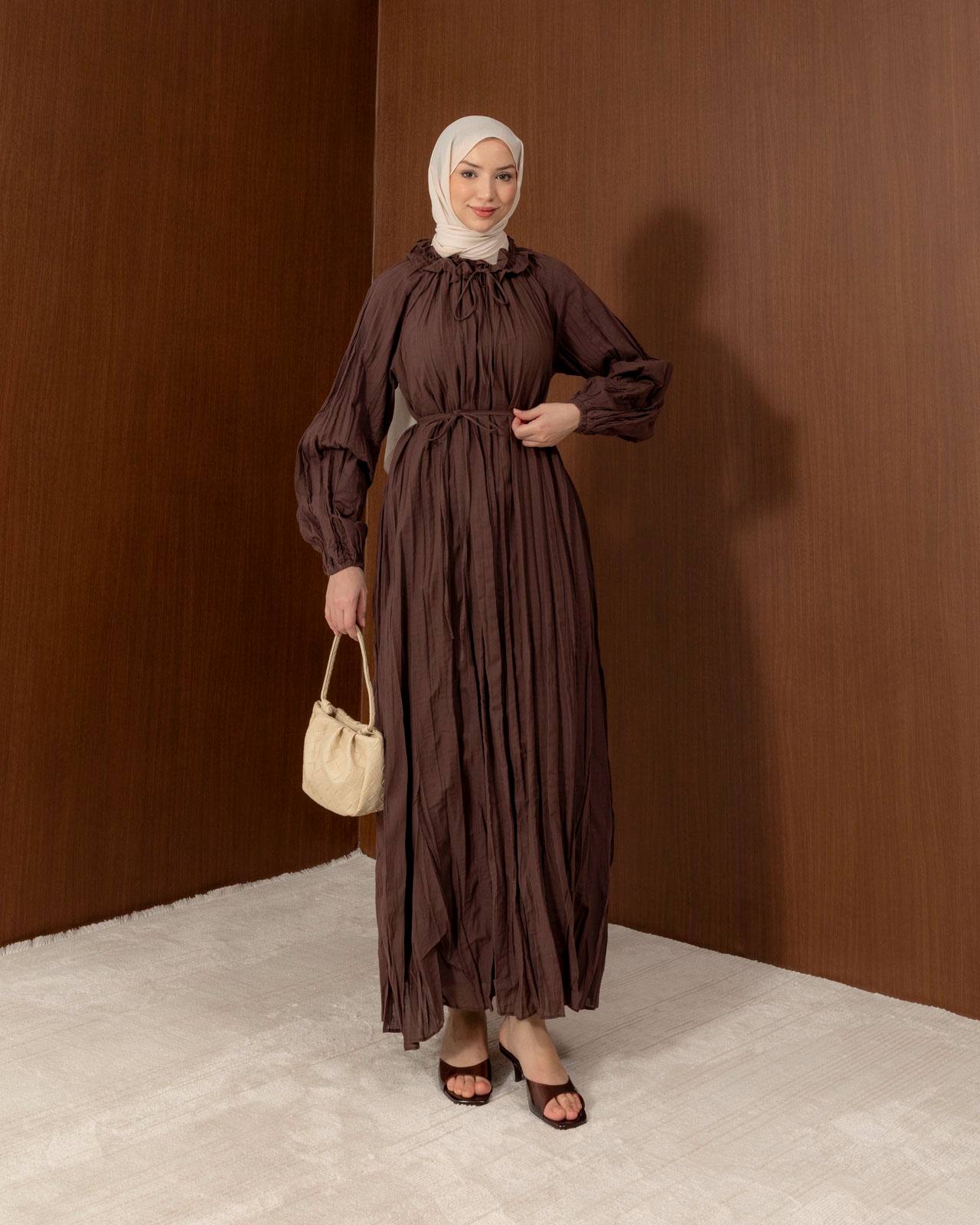 Ruffled Collar Cotton Maxi Dress