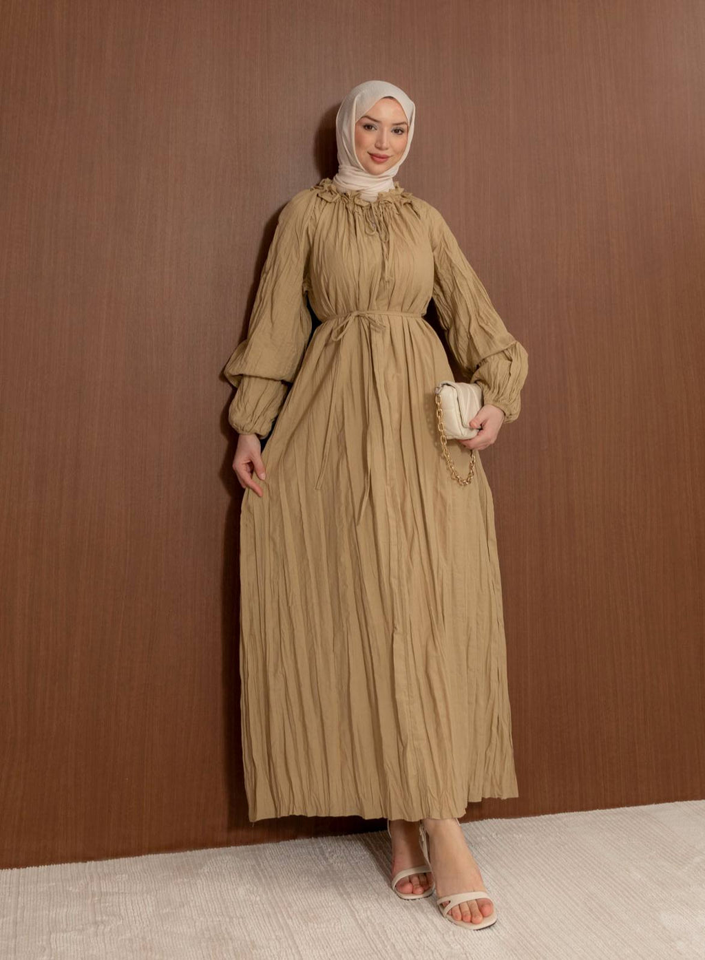 Ruffled Collar Cotton Maxi Dress