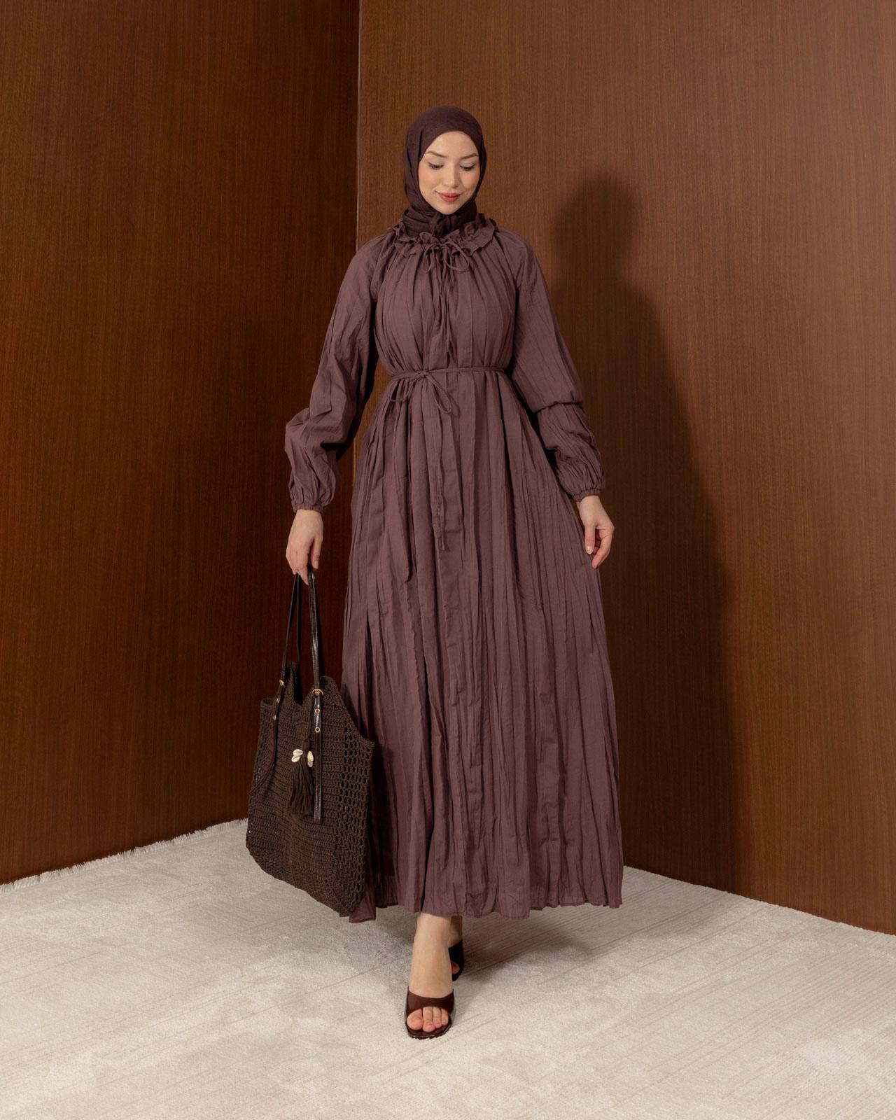 Ruffled Collar Cotton Maxi Dress