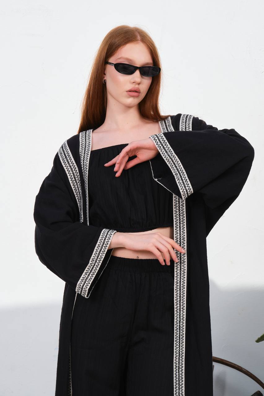 Luxury Embroidered Kimono